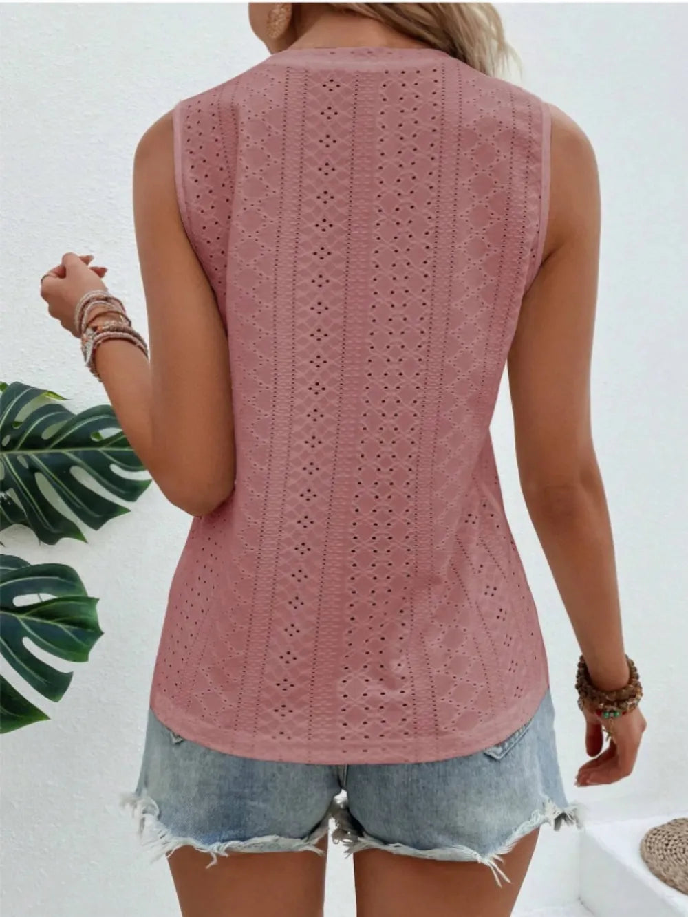 L’ADM - Débardeur à Col Rond et Broderie Anglaise