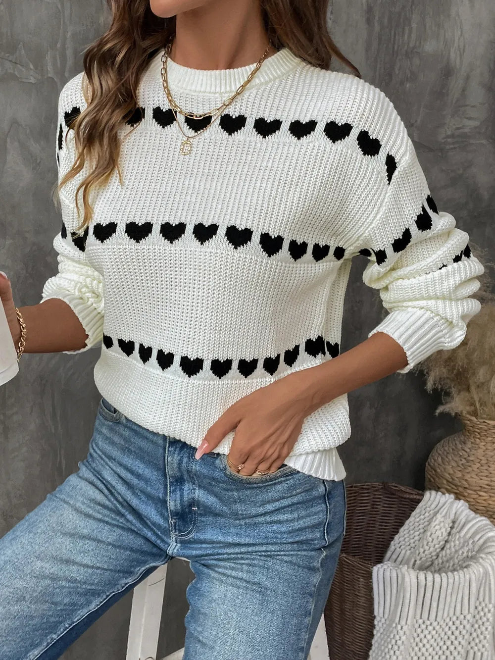 L'ADM - Pull à col rond avec motif cœur
