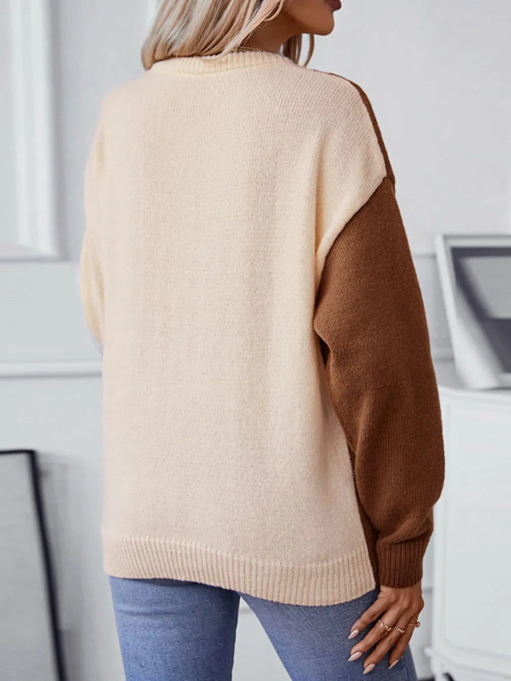 L’ADM – Pull Tricoté à Motif Fleur Torsadée Col Rond