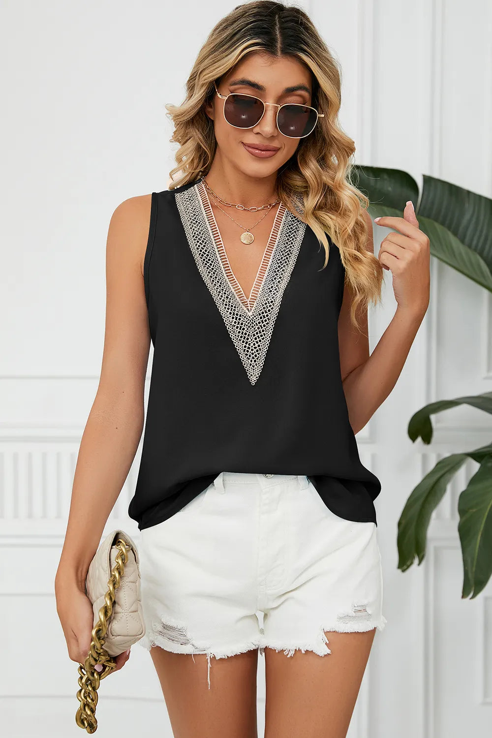 L'ADM – Haut Sans Manches en Chiffon Uni à Col V