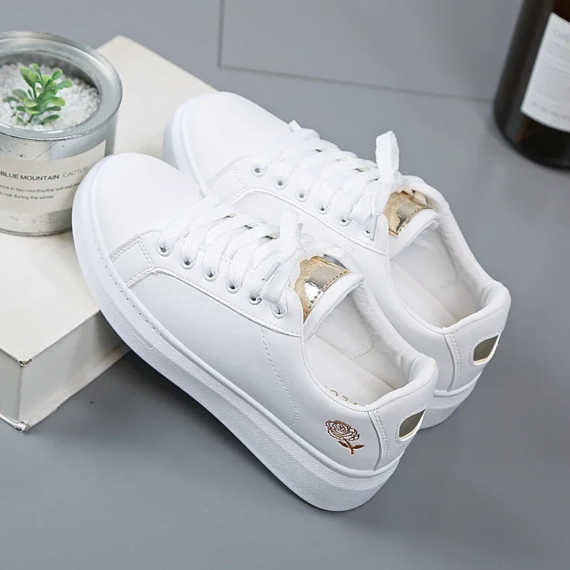 L'ADM - Baskets Blanches à Rose Dorée