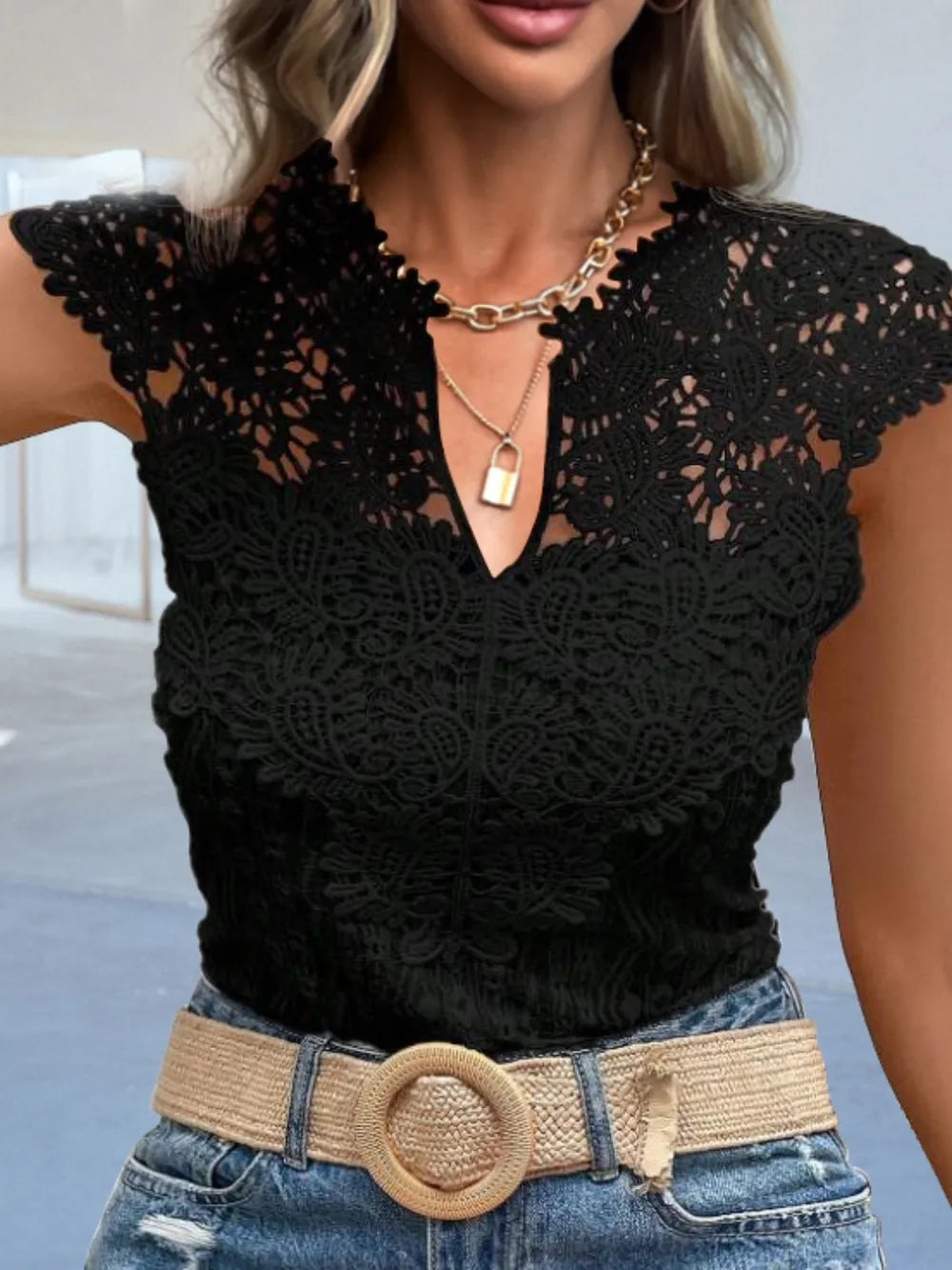 L'ADM - Blouse Décolletée