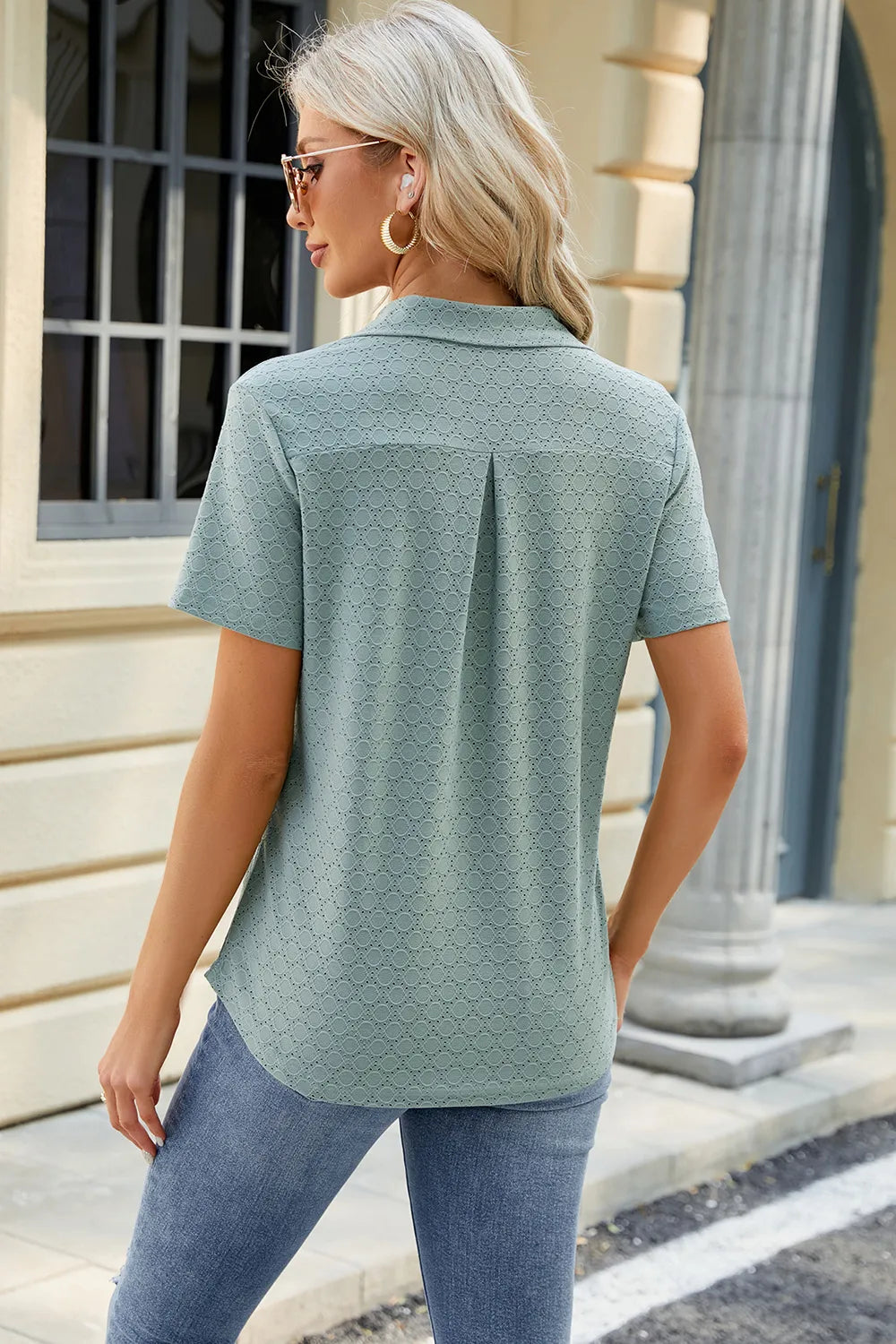L'ADM – T-shirt Uni Femme à Col Revers
