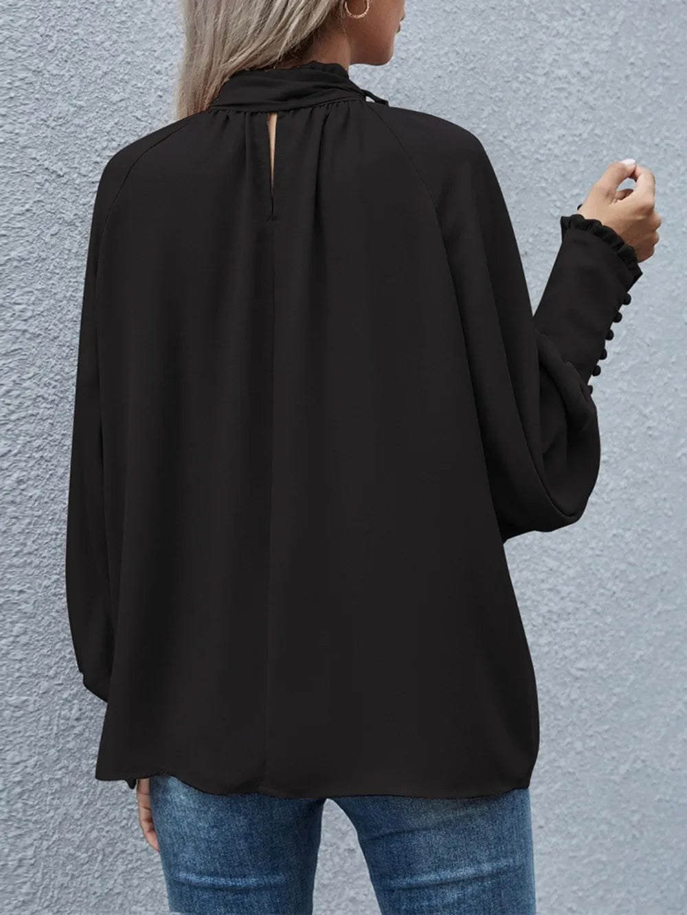 L'ADM - Blouse à Nœud et Manches Bouffantes