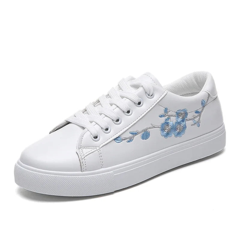 L'ADM – Baskets Basses "Épure Brodée