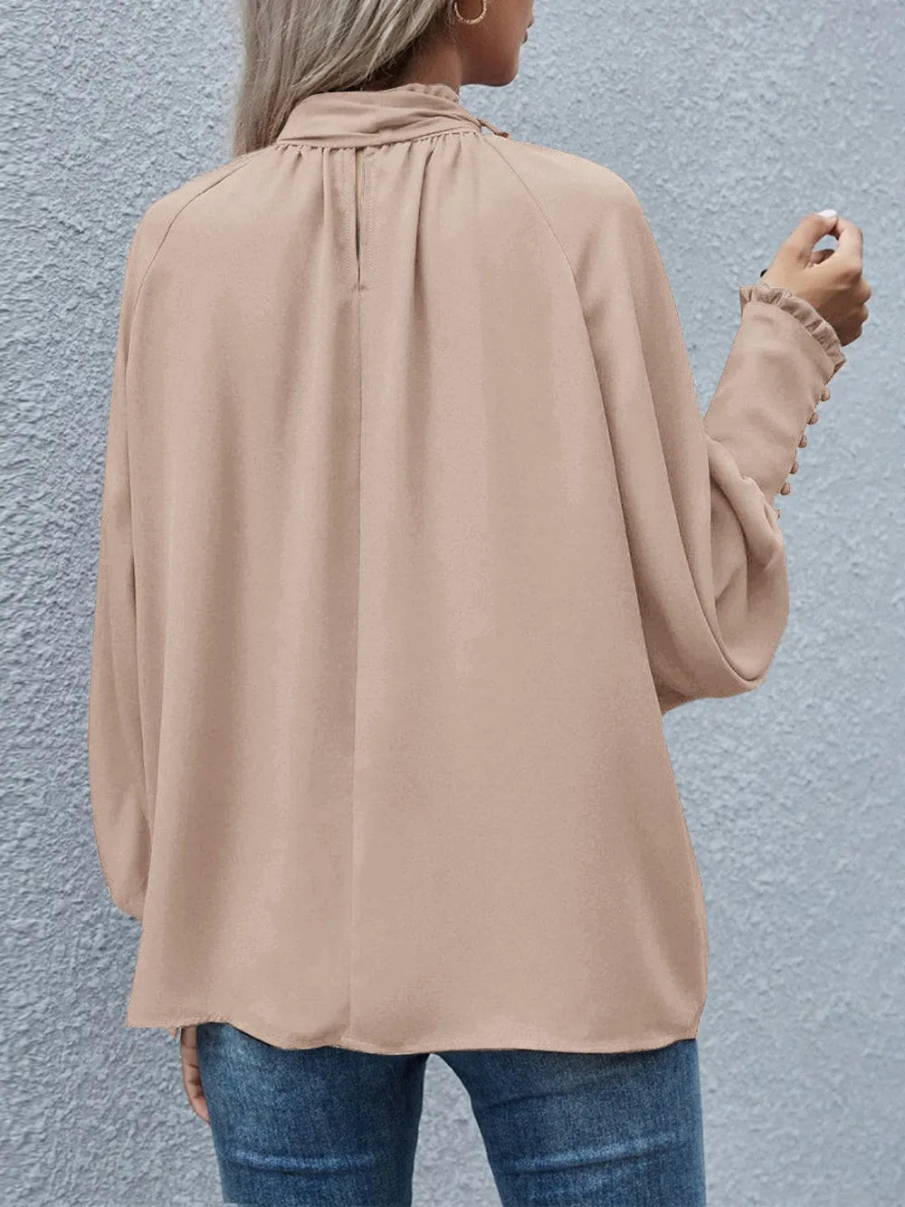 L'ADM - Blouse à Nœud et Manches Bouffantes